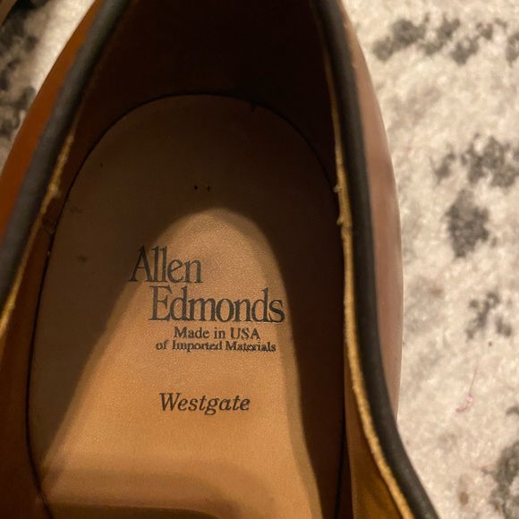 Allen Edmonds, Size 12 E, color brown - Picture 4 of 9